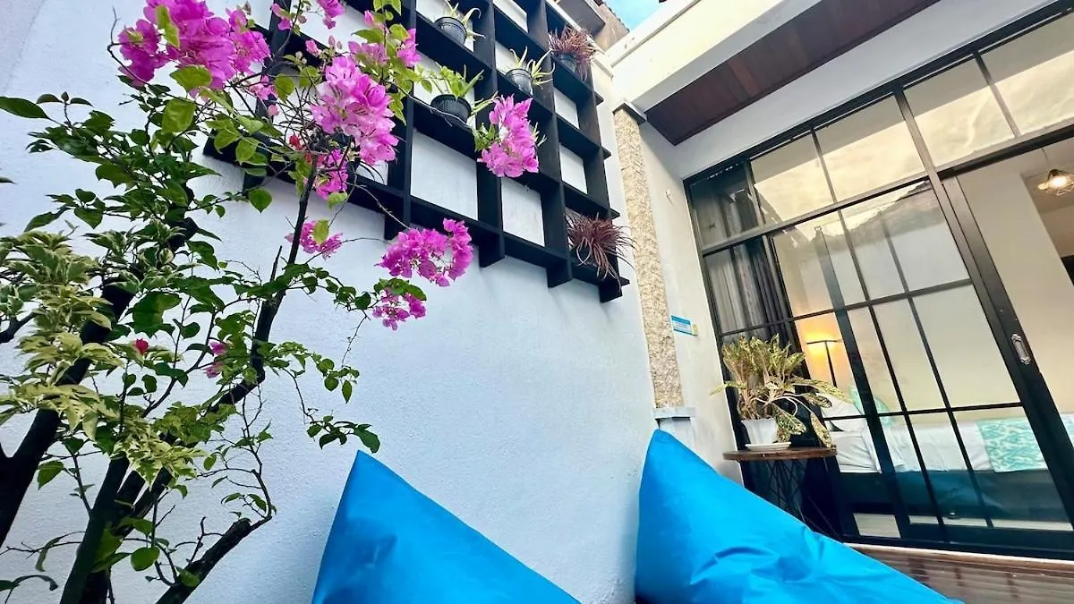 Villa Petitenget Seminyak 2Br  Seminyak (Bali)